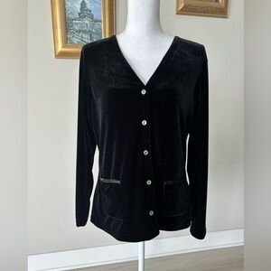 Beautiful black velvet top with buttons